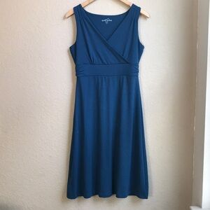 Eddie Bauer Blue Sleeveless V-Neck Midi Dress